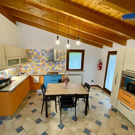 Apartment Enjoy House *
